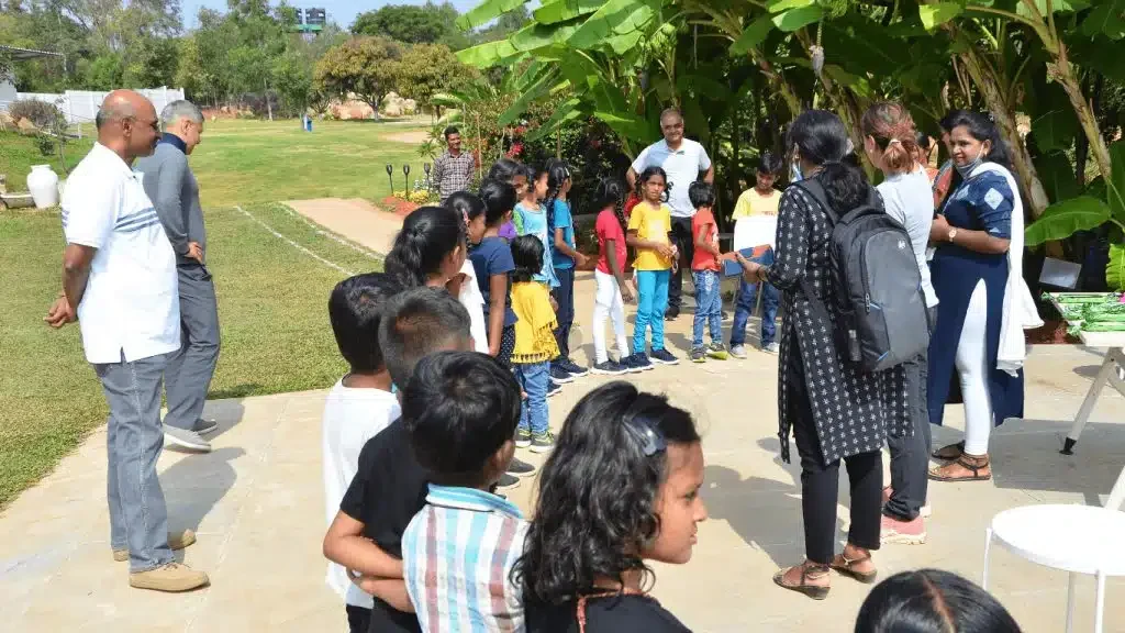 Img_imparting-life-skills-to-children-1-1024×576 Img_imparting-life-skills-to-children-1-1024x576
